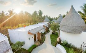 Resto Sea Resort - Baan Krut