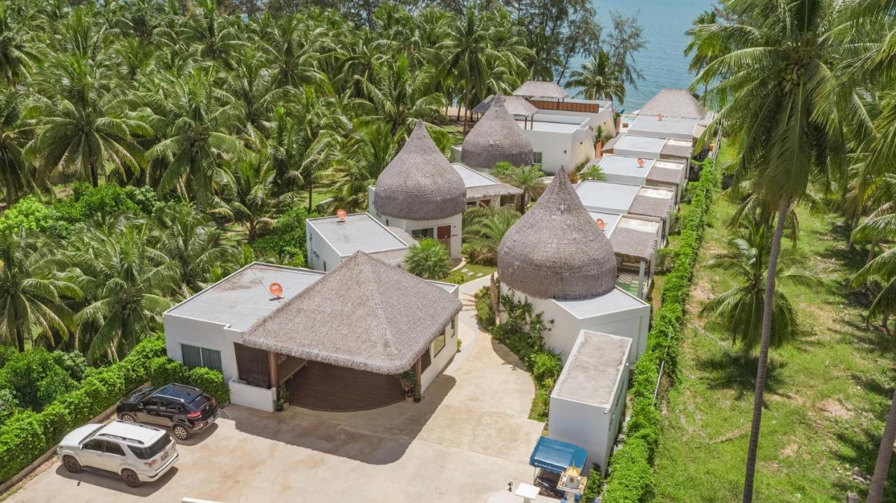 Resto Sea Resort - Baan Krut Prachuap Khiri Khan Exterior foto
